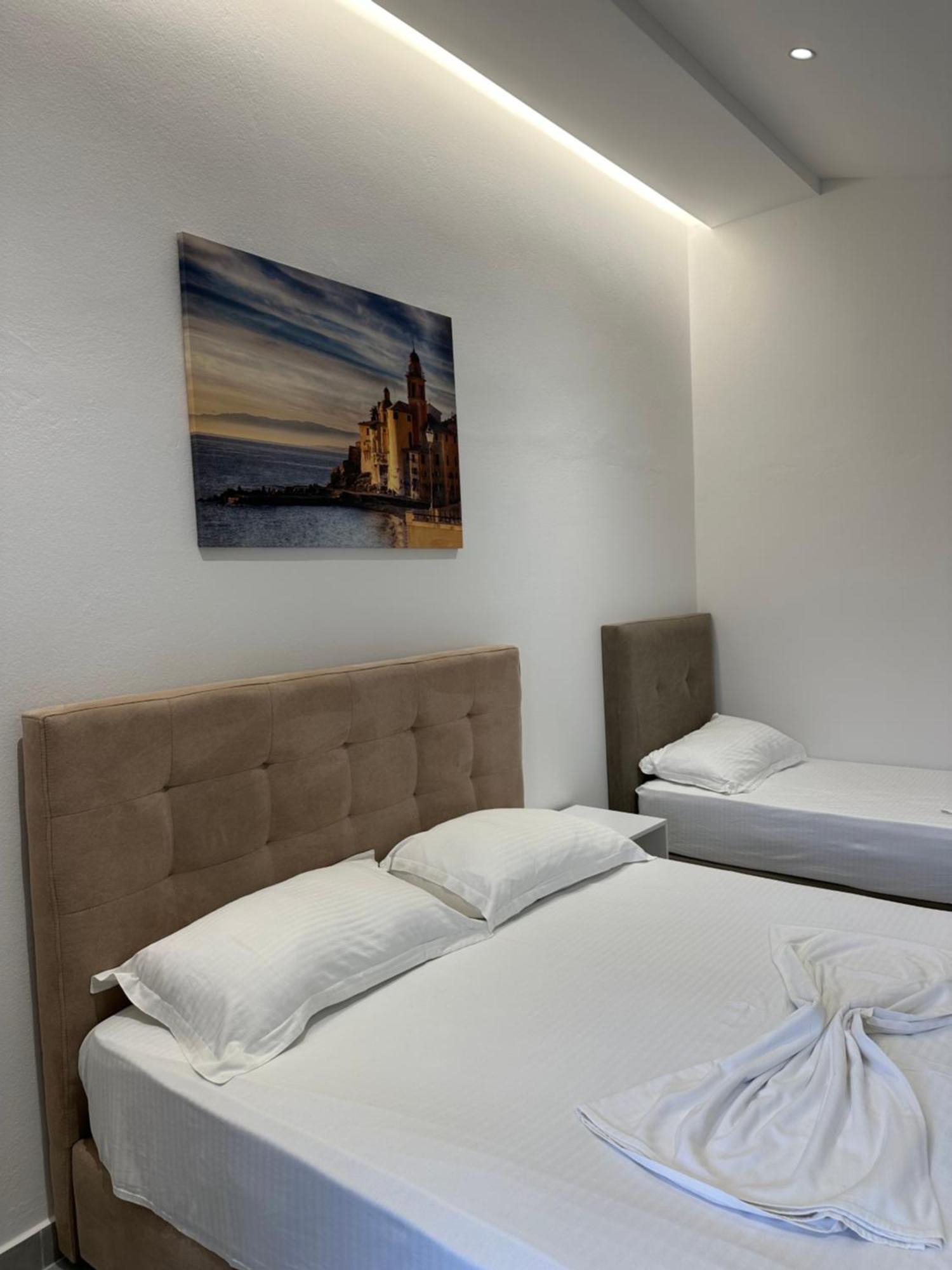 Molla Hotel Restorant Shëngjin Eksteriør billede