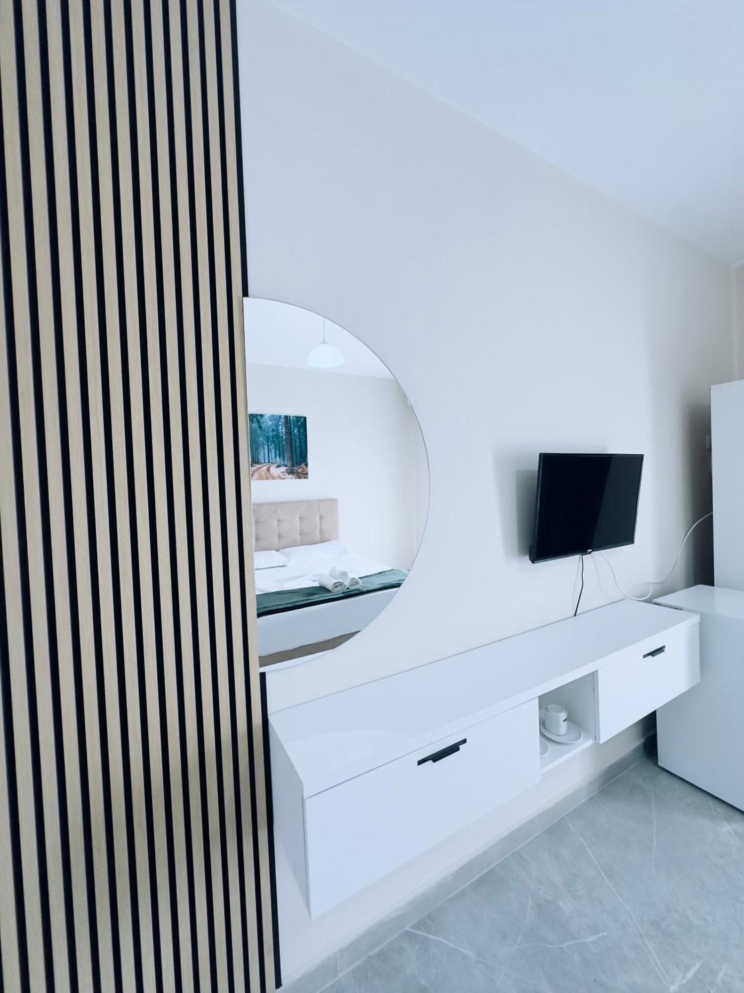 Molla Hotel Restorant Shëngjin Eksteriør billede